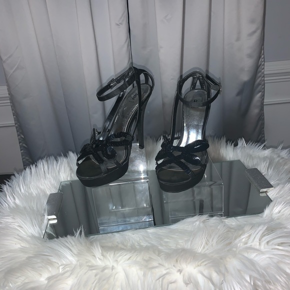 Bakers Women’s Satin Rhinestone/Sequin Heels 8 1/2 - Picture 1 of 3